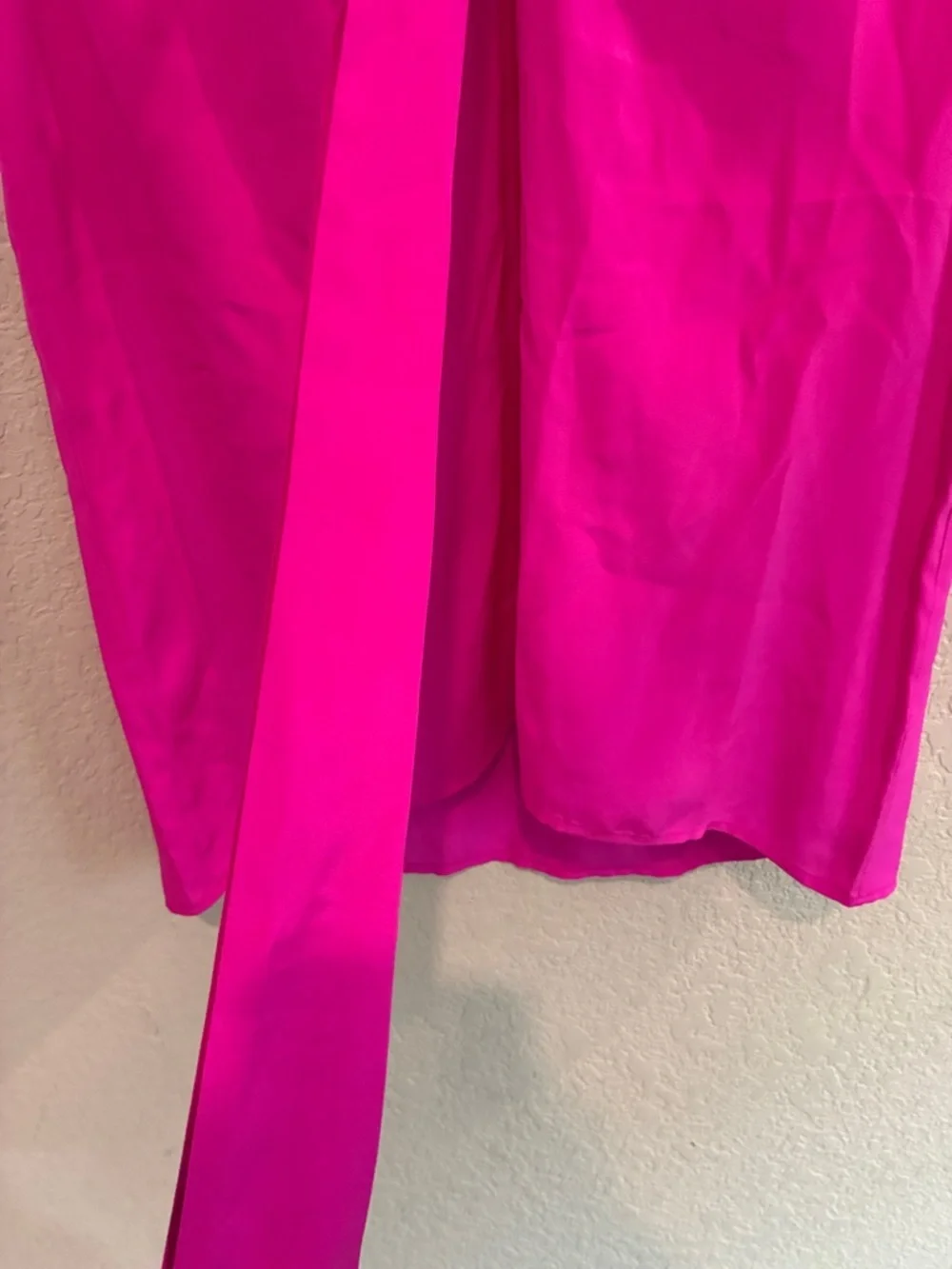 Lilly Pulitzer Bright Pink Tie-Neck Sleeveless blouse